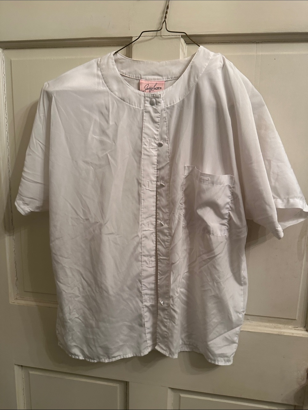 Jaclyn Smith White Short-Sleeve Button-Front Casual Shirt